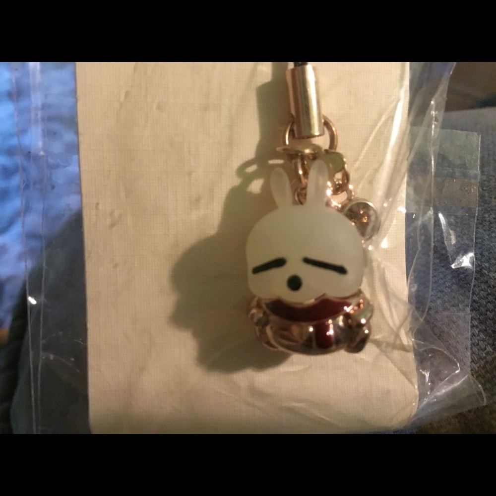 🆕AUCTION PRICE 👩🏻‍⚖️Rabbit Cell Phone 📲 - Picture 2 of 2